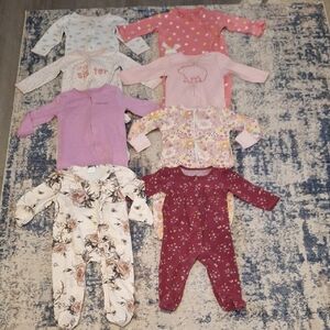 Adorable Baby Girl Footed Sleepers Size 6/9 Months And 9 Months